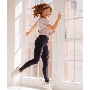 Popflex Hourglass Leggings in black